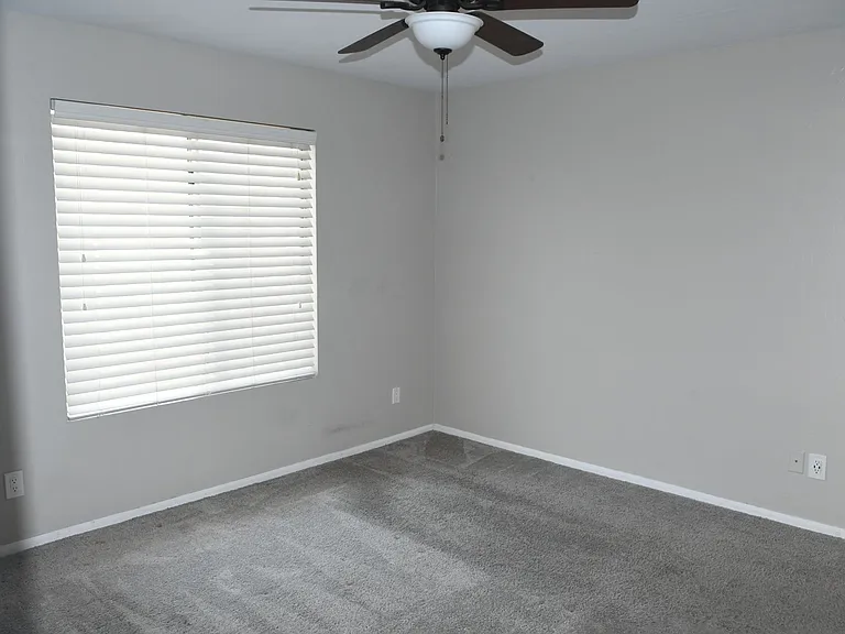 1111 W Summit Pl #76 — Photo 11