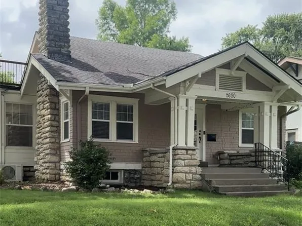 5850 Brookside Blvd, Kansas City, MO 64113
