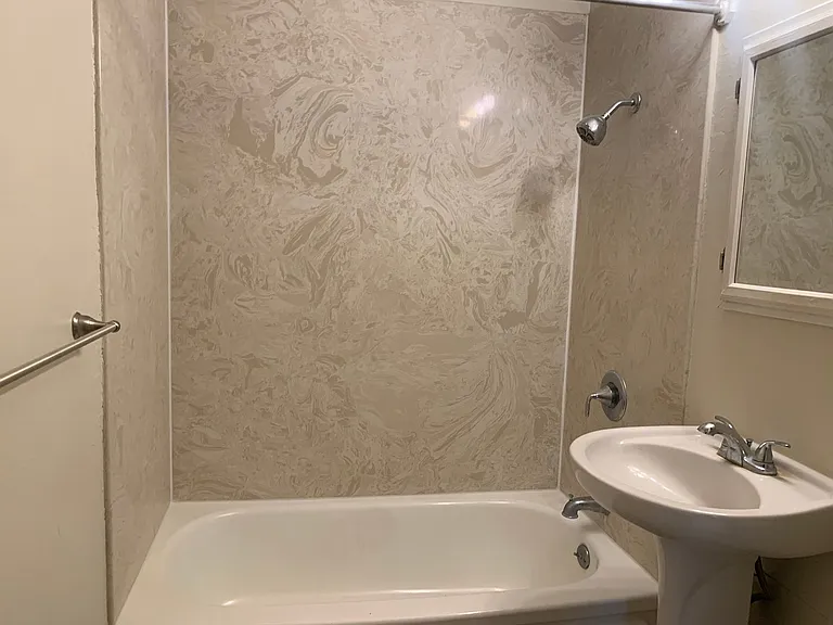 10528 Dolecetto Dr — Photo 32