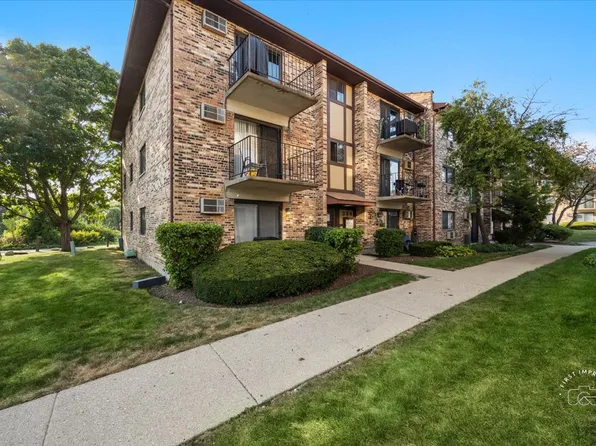 334 Klein Creek Ct APT E, Carol Stream, IL 60188