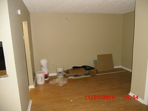 5th image of 12211 Fox Chase Dr APT H1