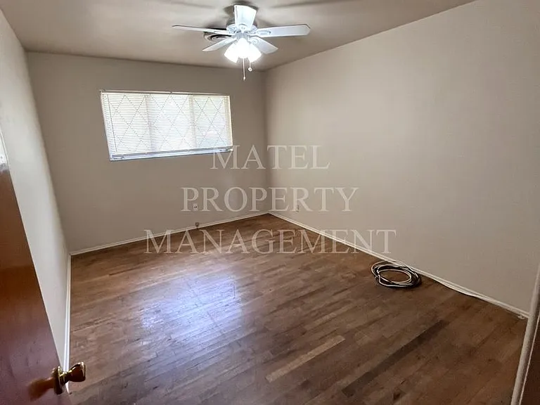 1701 Linwood Dr — Photo 8
