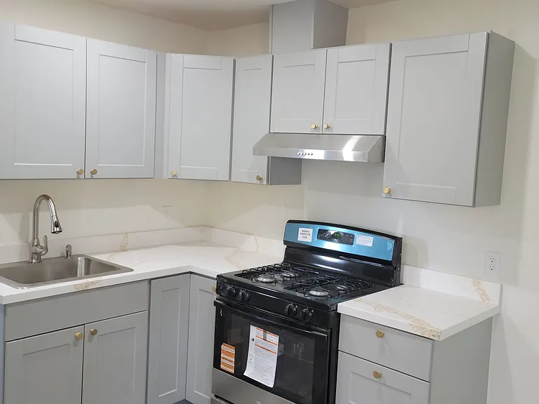 3487 Paxton Ave — Photo 12