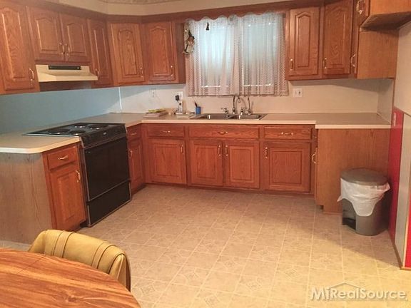 5th image of 13502 Diena Dr