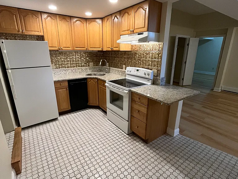 1100-G3 Kitchen
