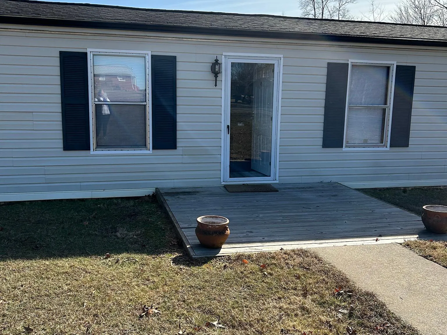 3 bed, 1000 sqft, $1,000 — Photo 2