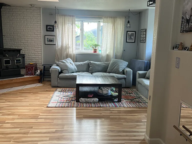 1318 Tipperary St — Photo 28