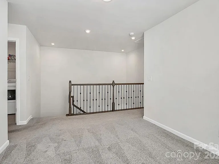 16042 Red Buckeye Ln — Photo 18
