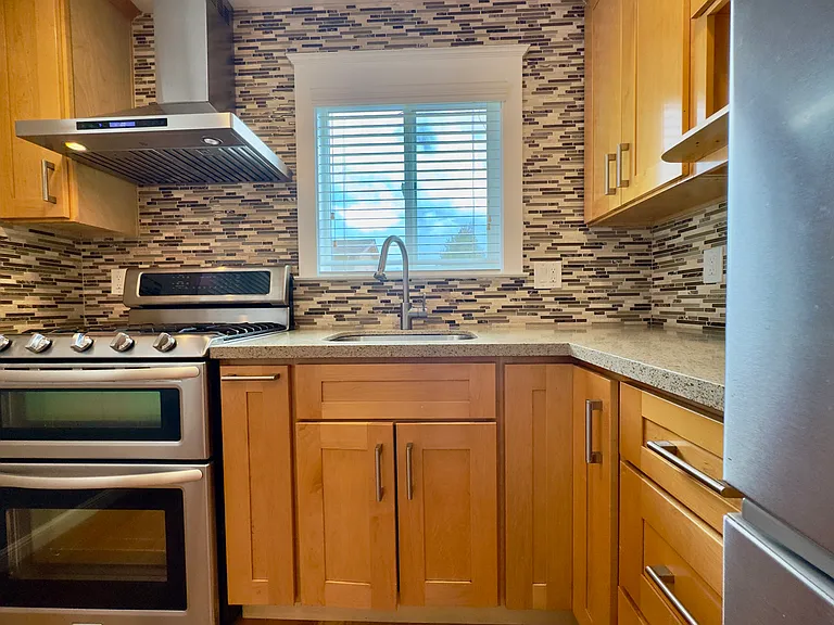 1342 Hearst Ave #A — Photo 16