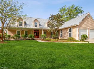 13195 Diversion Canal Rd, Saint Amant, LA 70774