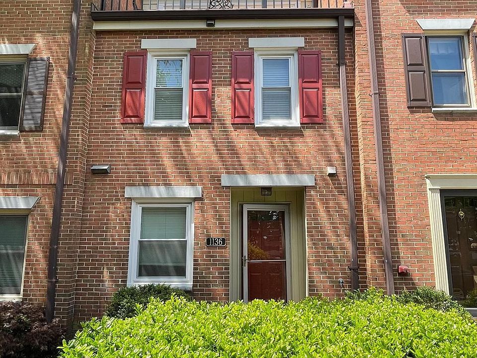 1st image of 1136 N Taylor St #1