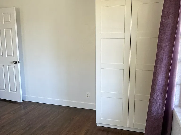 5425 Clark Ave — Photo 20