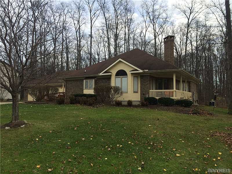 1st image of 84 Old Orchard Ln