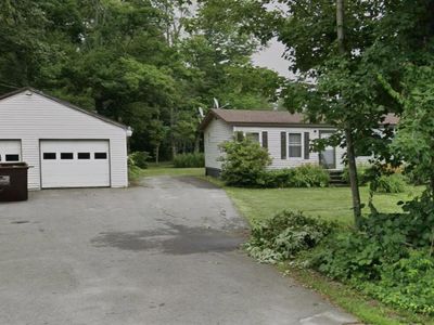 80 Middle Road, Oakland, ME, 04963
