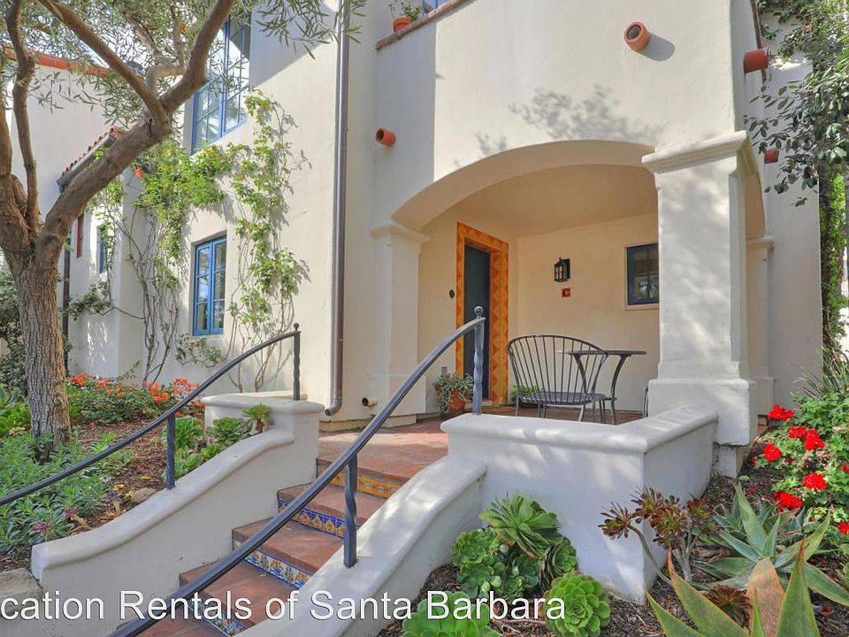 1st image of 924 Laguna St #B
