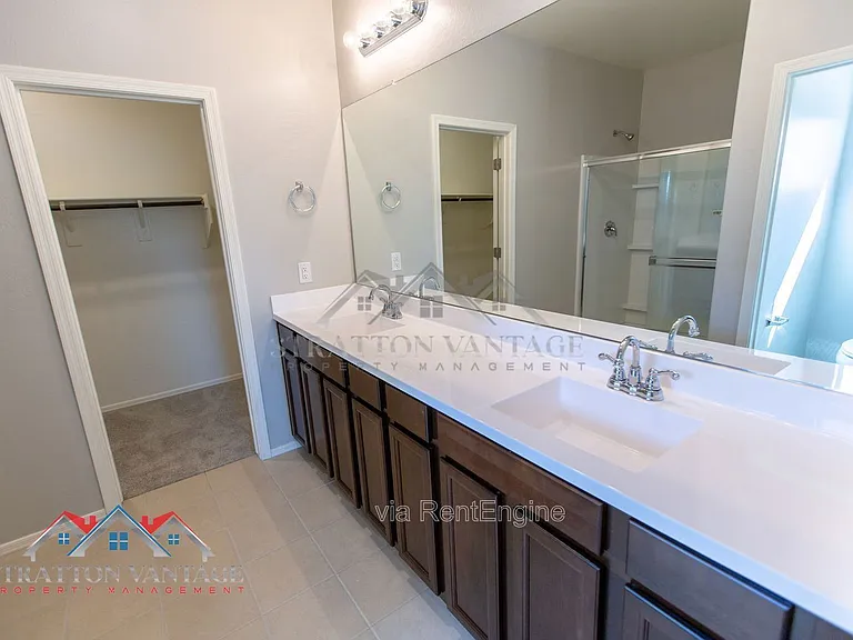 495 E Rio Pl — Photo 25