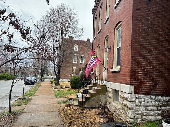 4th image of 2919 S 18th St