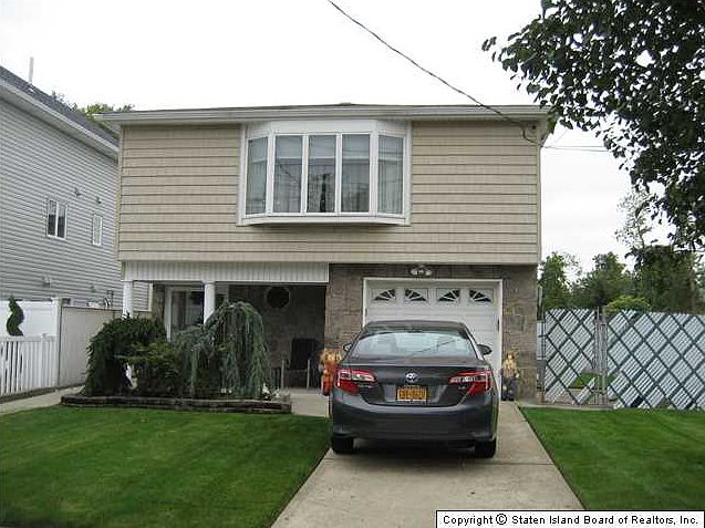 1st image of 31 Minturn Ave