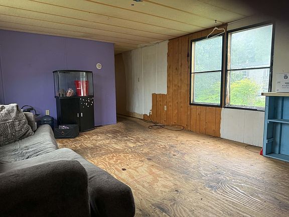 4th image of 12 Kings Park Way