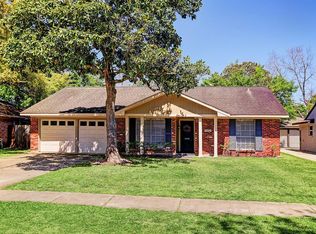 5942 Benning Dr, Houston, TX 77096