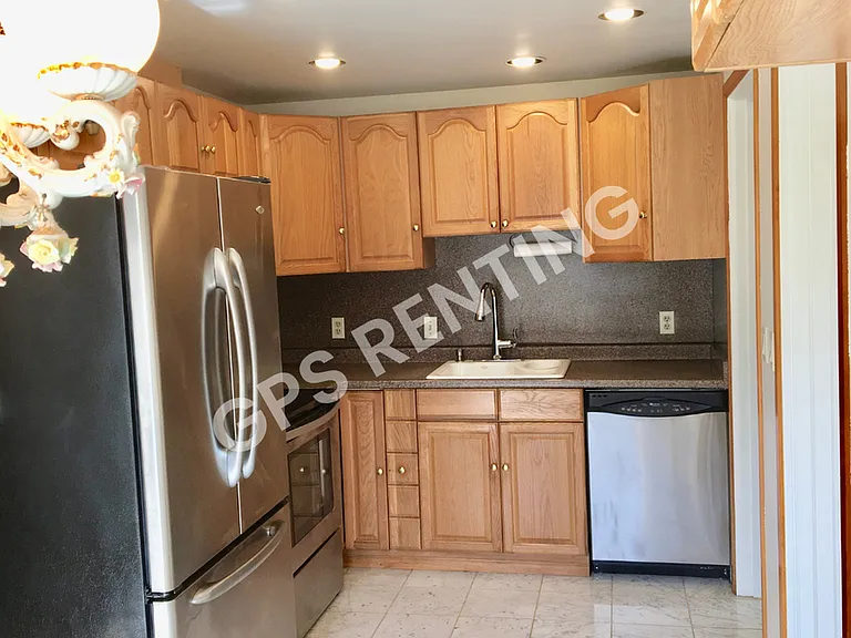 15526 14th Ave NE — Photo 5