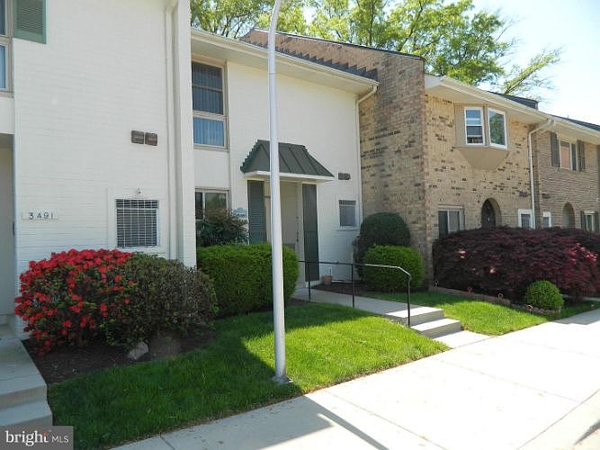 2nd image of 3489 S Leisure World Blvd Unit 81-F