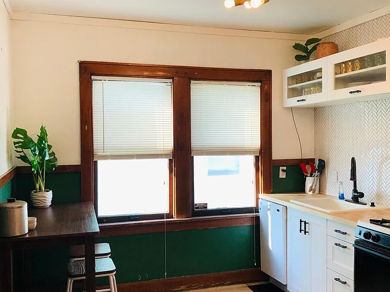 3472 N Bremen St — Photo 3
