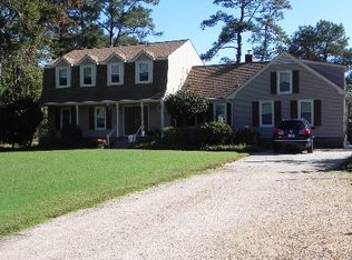 714 Dandy Loop Rd, Yorktown, VA 23692