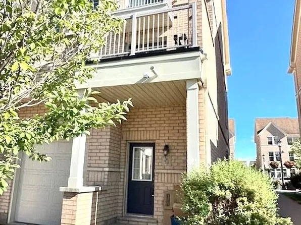 74 Cathedral High St, Markham, ON L6C 0P3