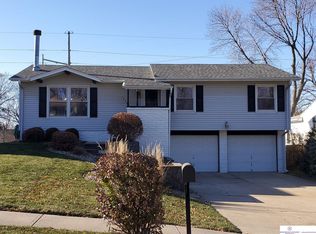 1718 N 107th Ave, Omaha, NE 68114