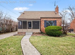 23031 Republic Ave, Oak Park, MI