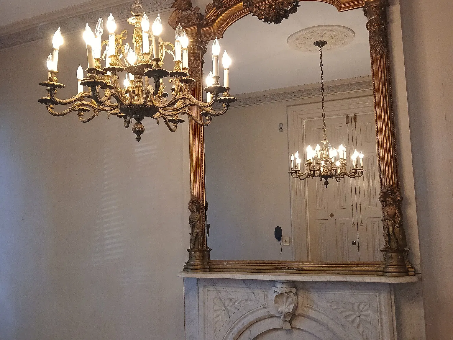 2 bed, 1200 sqft, $2,400 — Photo 3