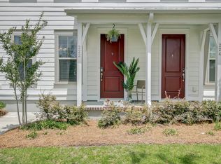 222 Oak Park St, Summerville, SC 29486