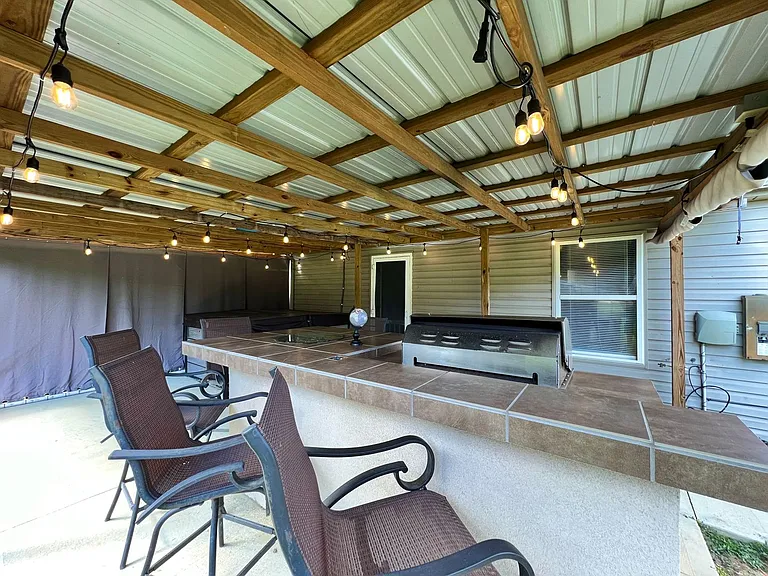 160 Overbrook Dr — Photo 20