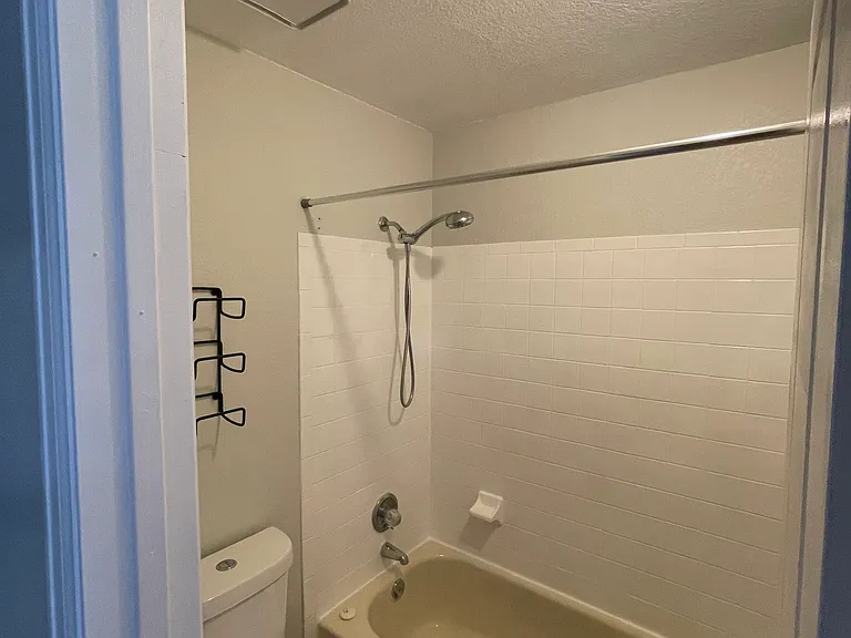 9593 W 89th Cir — Photo 15