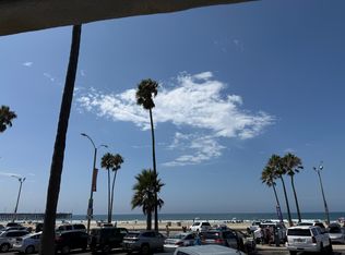 2206 W Oceanfront #A, Newport Beach, CA 92663