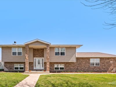 1075 S Illinois St, Coal City, IL, 60416