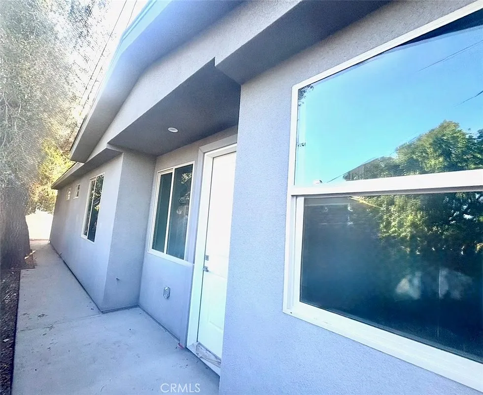 2 bed, 980 sqft, $3,700 — Photo 4