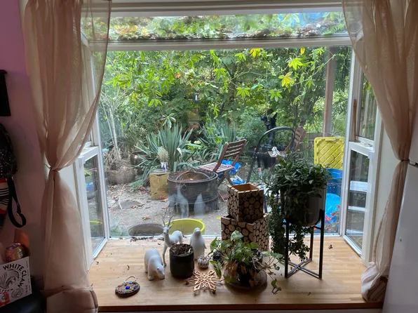 2111 17th Ave S, Seattle, WA 98144