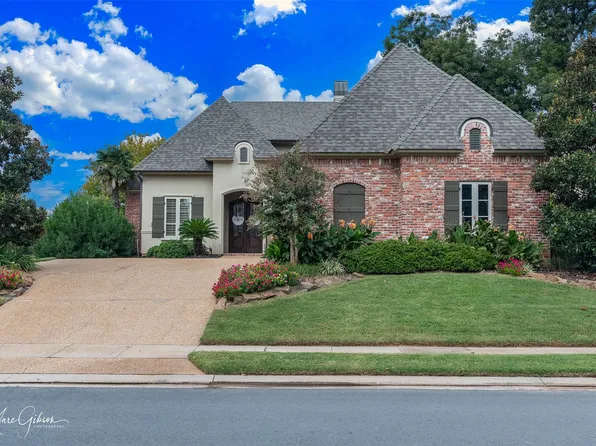 303 Bevly Lake Dr, Bossier City, LA 71111