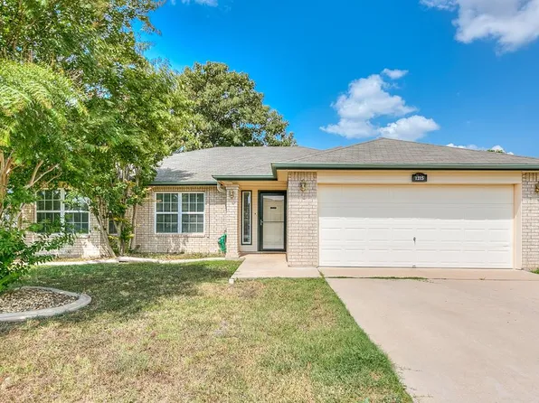 1215 Henry Ln, San Angelo, TX 76905