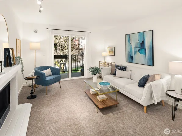 14210 NE 181st Place #M202, Woodinville, WA 98072