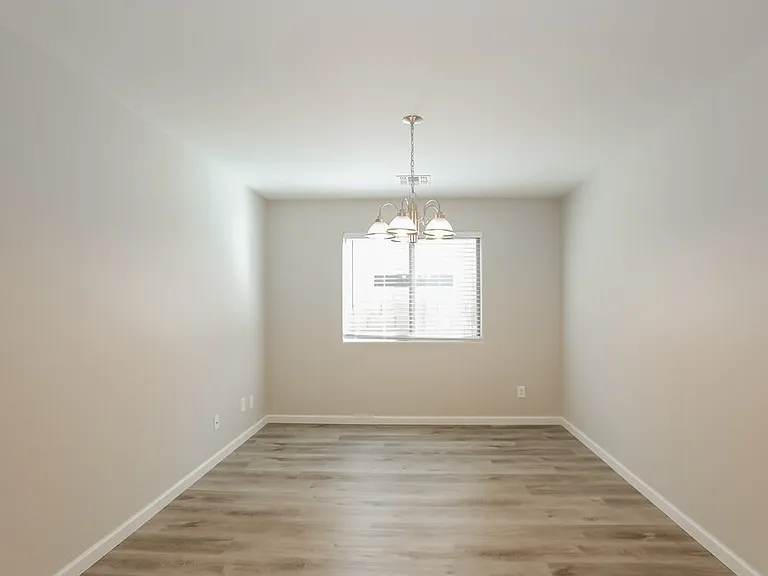 3733 W Dunbar Dr — Photo 6