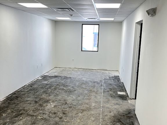 2nd image of 227 N Magnolia Ave #205