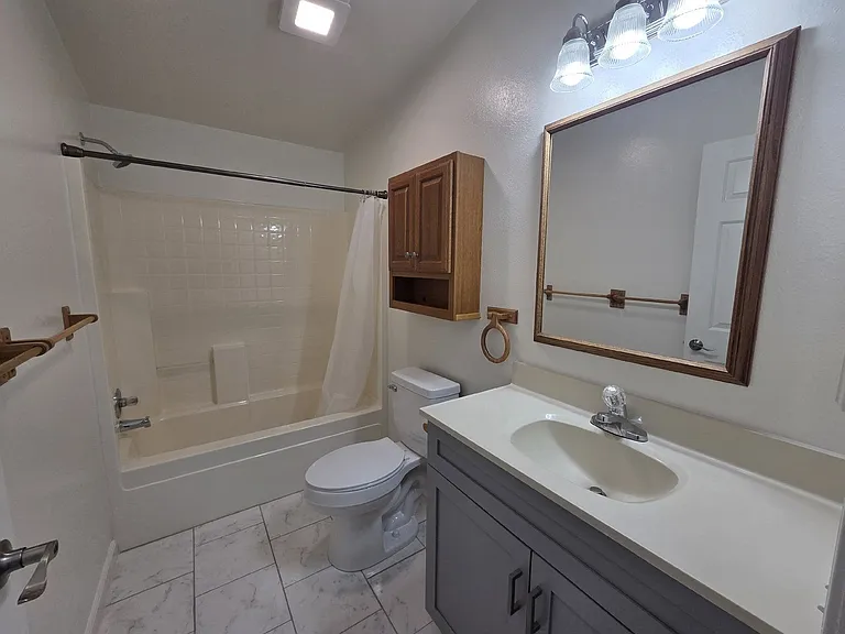 3950 Shoestring Rd — Photo 18