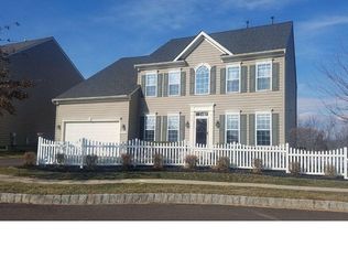 126 Overholt Dr, Perkasie, PA 18944