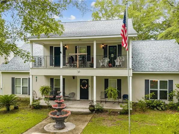 10945 Coleman Dairy Rd, Wilmer, AL 36587