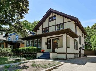 822 Garfield Ave, Rockford, IL