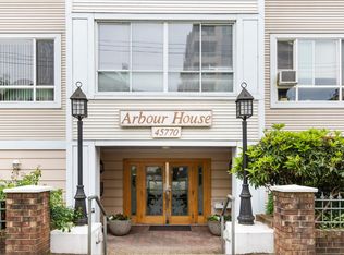 45770 Spadina Ave #203, Chilliwack, BC V2P 1T6