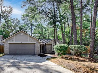 4 Brentwood Oaks Ct, Spring, TX 77381